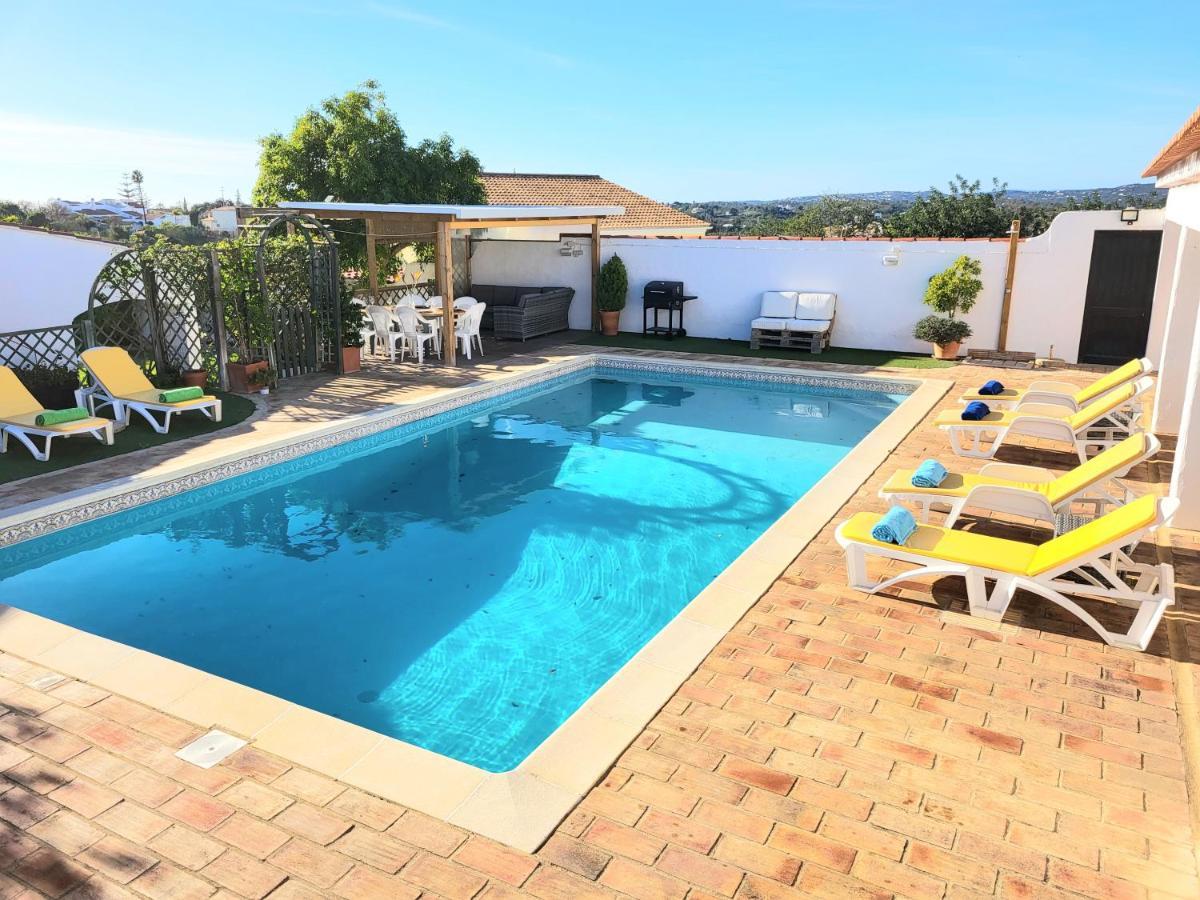 Villa Estrelicia - Pool - Free Wi-Fi - New In Booking 楼尔 外观 照片