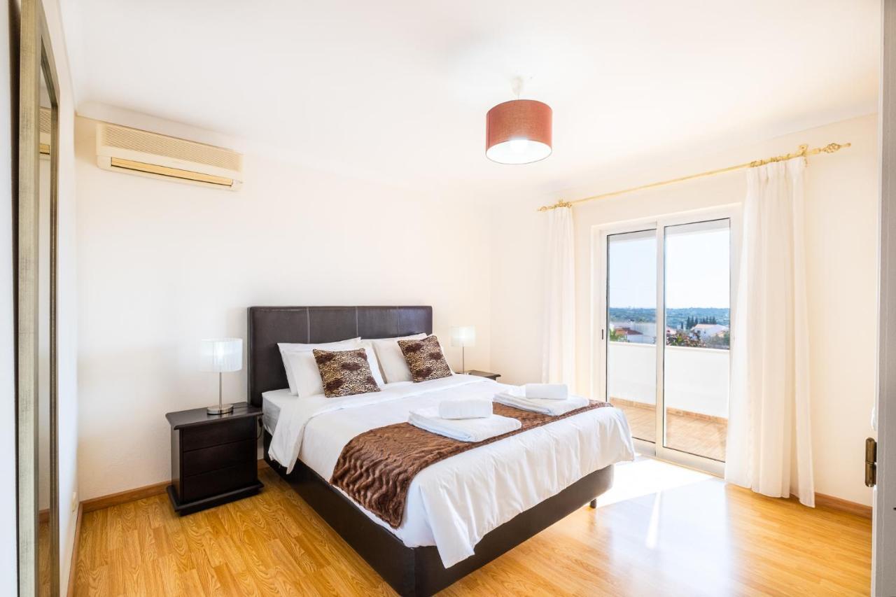 Villa Estrelicia - Pool - Free Wi-Fi - New In Booking 楼尔 外观 照片