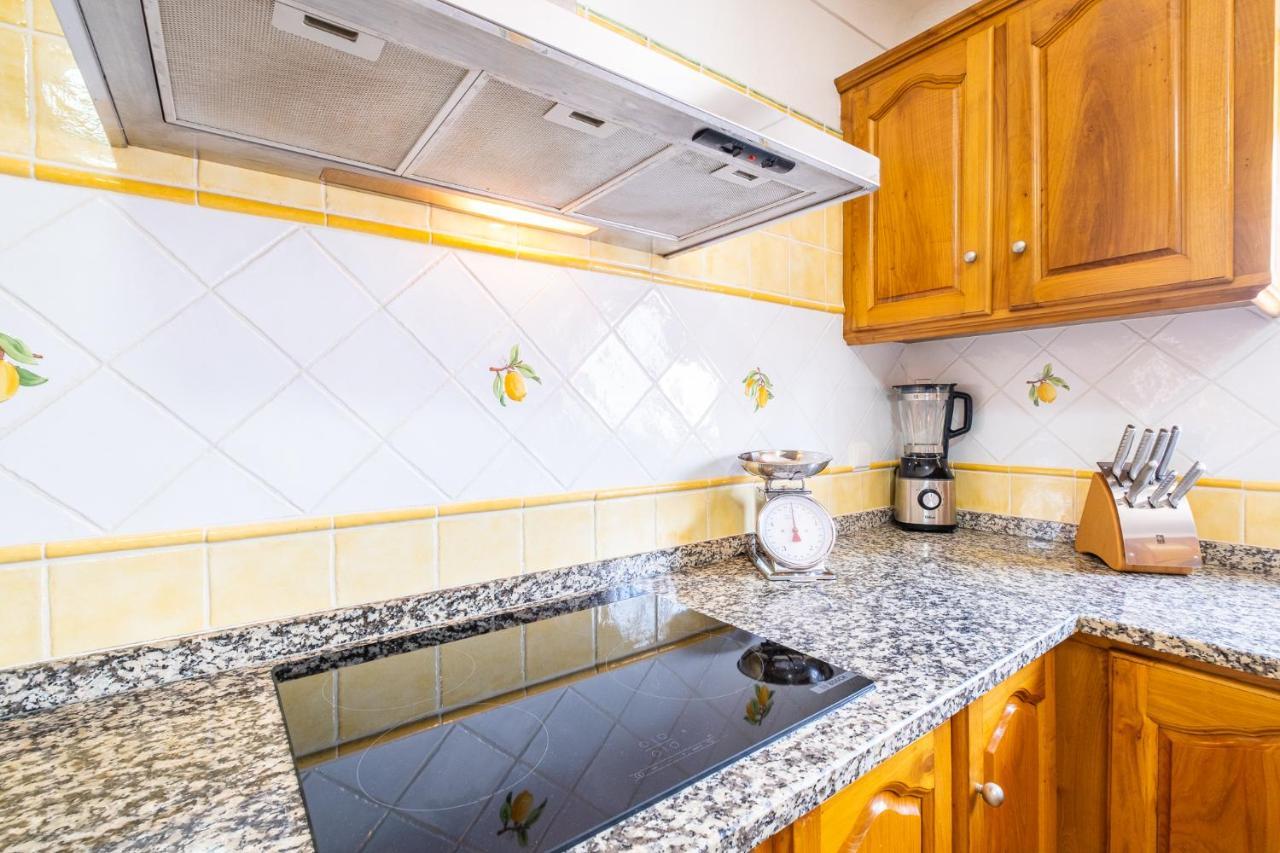 Villa Estrelicia - Pool - Free Wi-Fi - New In Booking 楼尔 外观 照片