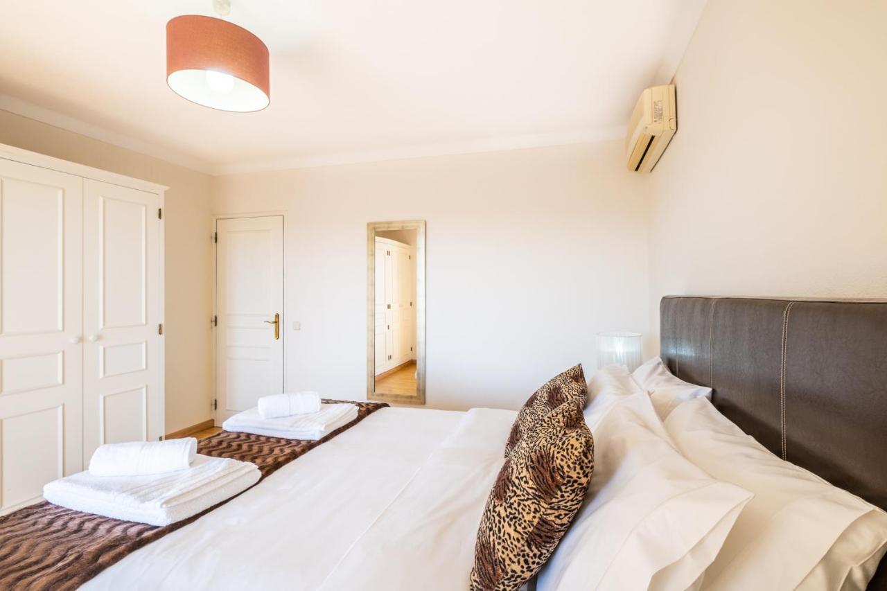 Villa Estrelicia - Pool - Free Wi-Fi - New In Booking 楼尔 外观 照片