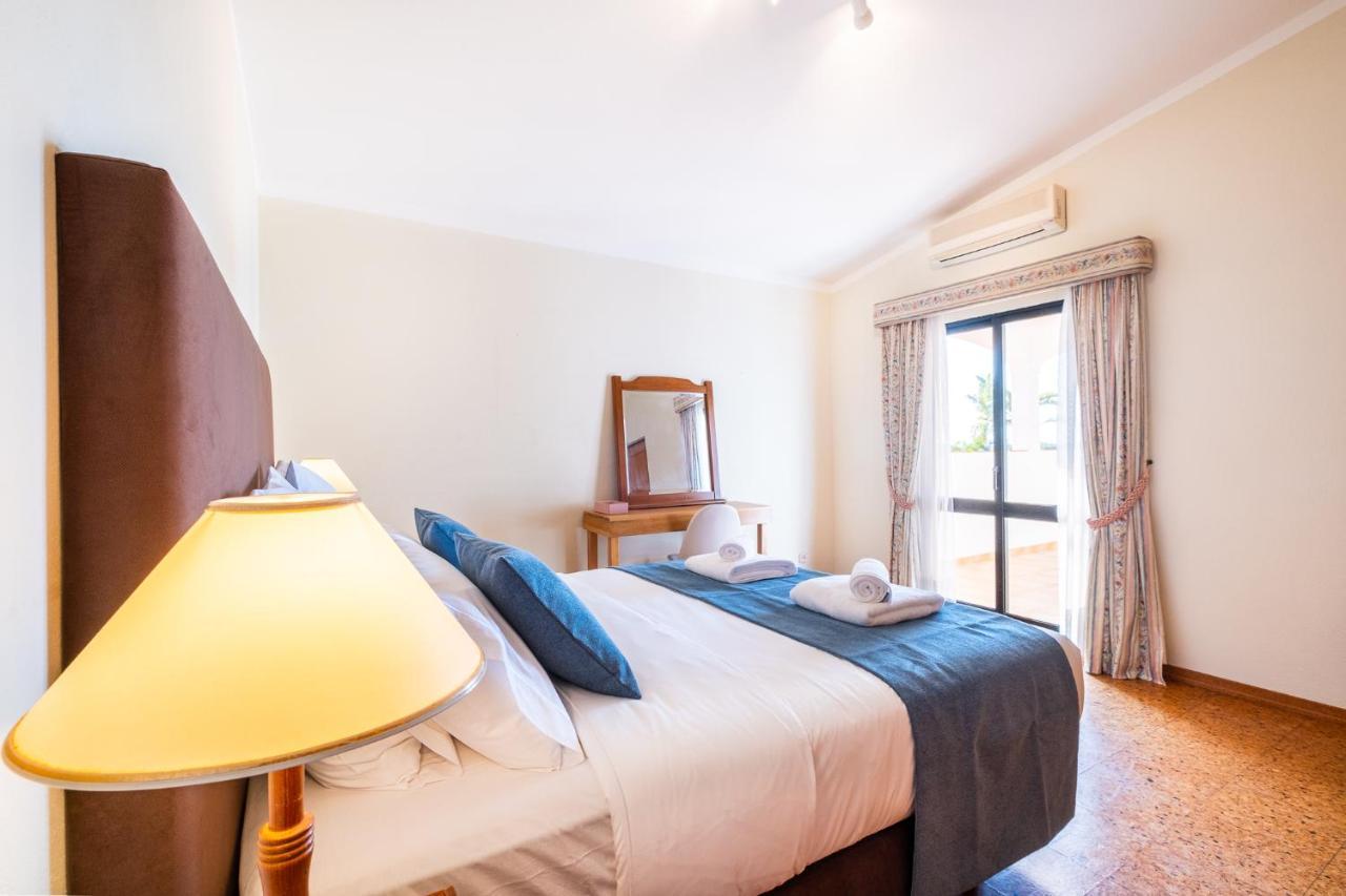 Villa Estrelicia - Pool - Free Wi-Fi - New In Booking 楼尔 外观 照片