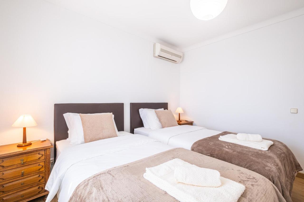 Villa Estrelicia - Pool - Free Wi-Fi - New In Booking 楼尔 外观 照片