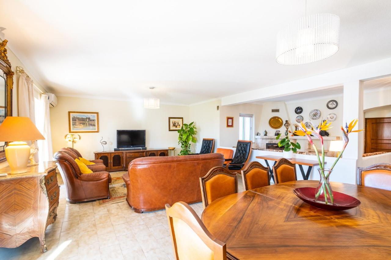 Villa Estrelicia - Pool - Free Wi-Fi - New In Booking 楼尔 外观 照片