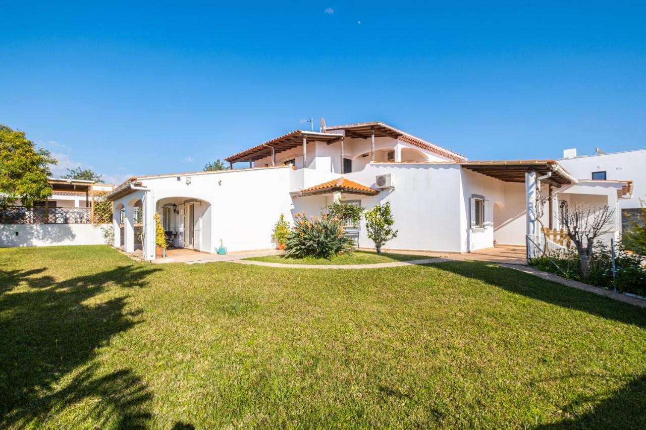 Villa Estrelicia - Pool - Free Wi-Fi - New In Booking 楼尔 外观 照片